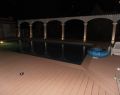 piscine la nuit 