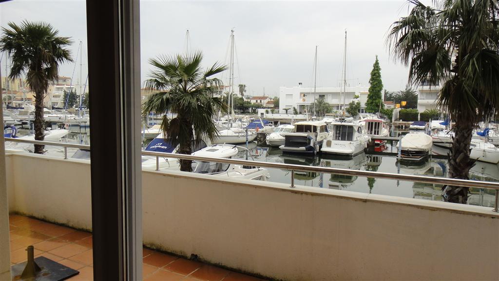 Résidence standing sécurisé 6 personnes 63 m2 piscine vue port — photo 7
