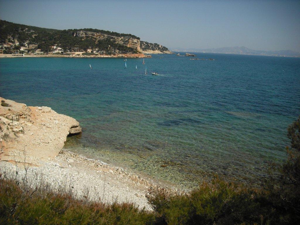 Studio duplex les pieds dans l'eau magnifique vue mer