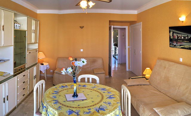 CAGNES/MER - NICE-ANTIBES 500m MER : 50m2 + GARAGE — photo 6