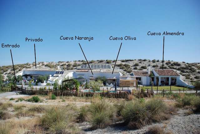 Andalousie, gîtes troglodytes écologiques et authentiques 4 personnes
