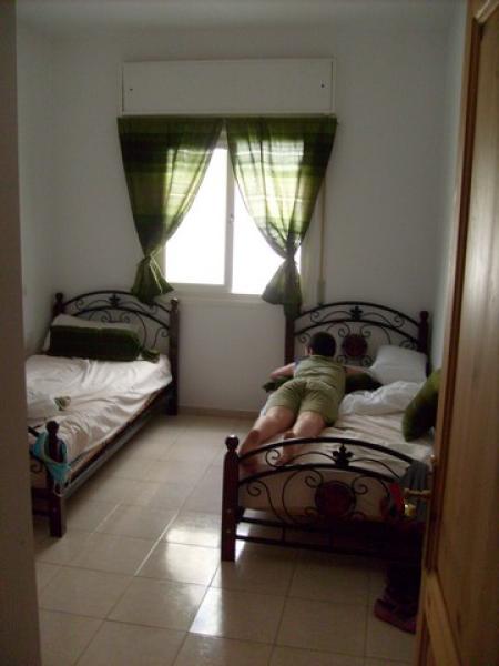location appartement quasi neuf deux chambres TANGER MAROC