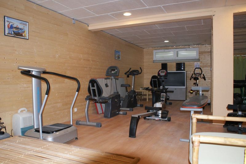Villa pour 6 personnes avec piscine chauffée et à 80m de la plage — photo 8