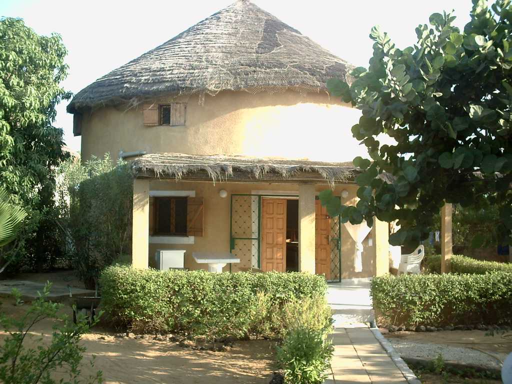 Belle maison dans la verdure