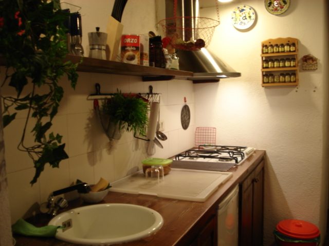 APPARTEMENT TRES CARACTERISTIQUE Á PEU DE KILOMETRES DE LA MER ET DES VILLES D'ART DE LA TOSCANE — photo 7