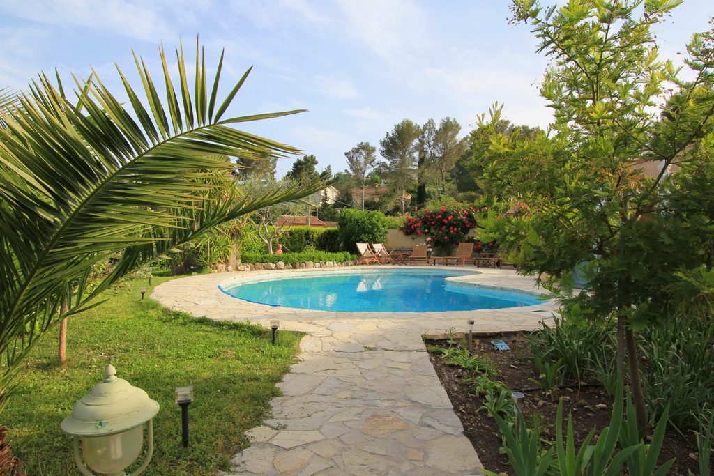 Location Gîte Lou Caillou à Peymeinade