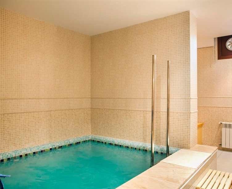 Villa de luxe à Cala Sant Francesc, 10 personnes, Blanes, Espagne — photo 10