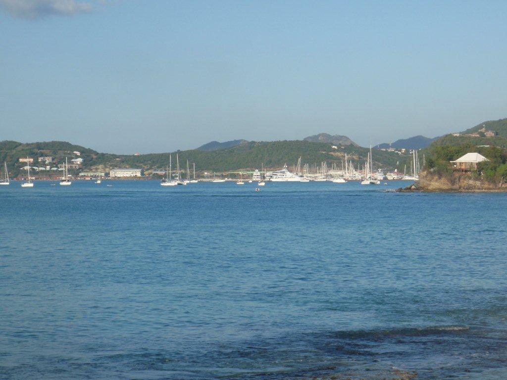 Bed & Breakfast ds villa sur plage caraïbe ST MARTIN  35€
