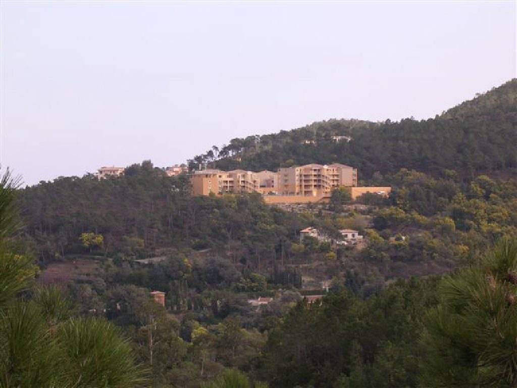 COTE D'AZUR: à louer un app.de trois chambres avec WiFi et une vue splendide sur la baie de CANNES. — photo 7