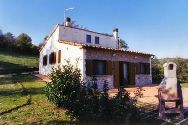 VILLA EN CAMPAGNE TOSCANE PRES MER ET VILLES D’ARTE MAX 8 PERSONNES